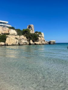 Tutto pronto per l’autunno salentino in riva al mare dei turisti stranieri. Molti stabilimenti costretti a smontare il 30 settembre - Corriere Salentino