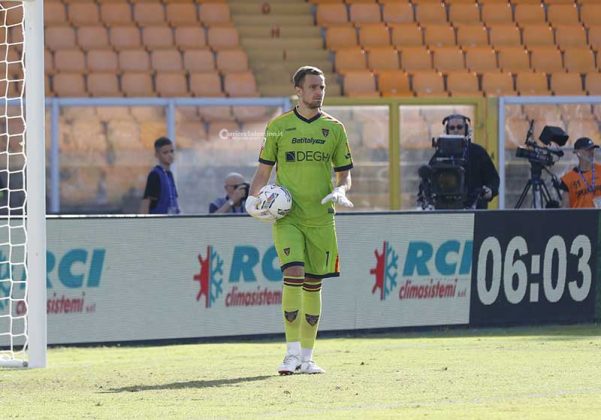 Il Lecce prende 2 gol da una squadra di serie B e saluta la Coppa Italia - Corriere Salentino