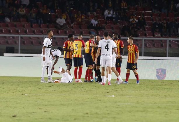 Beffa per i giallorossi al Via del Mare, emiliani pareggiano nel recupero. Lecce-Parma, 2-2 - Corriere Salentino