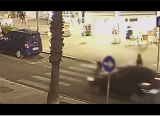 Investita mentre attraversa la strada, 13enne si rialza da sola. Il video diventa virale sul web