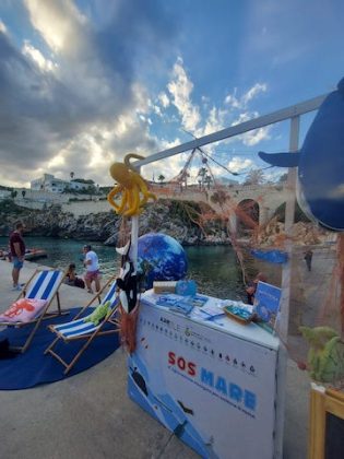 Castro festeggia la Bandiera Blu 2024: un riconoscimento alla sostenibilità ambientale - Corriere Salentino