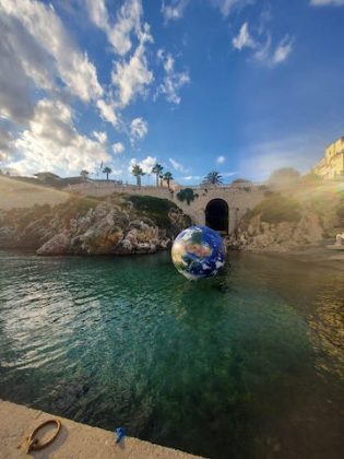 Castro festeggia la Bandiera Blu 2024: un riconoscimento alla sostenibilità ambientale - Corriere Salentino