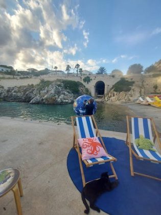 Castro festeggia la Bandiera Blu 2024: un riconoscimento alla sostenibilità ambientale - Corriere Salentino