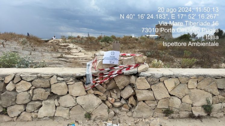 Area Marina Protetta Porto Cesareo, distrutti i muretti a secco per arrivare più velocemente al mare - Corriere Salentino