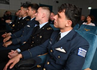 Aeronautica Militare: Galatina, cerimonia di consegna delle “Aquile Turrite” al 61° Stormo