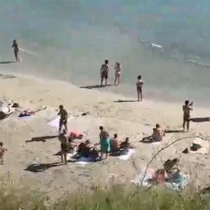 Dalla spiaggia di Otranto a quella di Porto Cesareo: un’altra domenica di ottobre al mare per migliaia di turisti e di salentini - Corriere Salentino