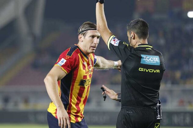 Un gol di Dorgu e si torna finalmente a sorridere: il Lecce batte il Verona e conquista 3 punti, ossigeno e fiducia - Corriere Salentino