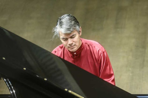 Domenica 20 ottobre inaugurazione 55^ Stagione Concertistica con Andrea Lucchesini e Pietro De Maria al Teatro Apollo - Corriere Salentino