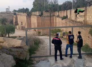 Cava d’estrazione abusiva, scattano denuncia e sequestro a Gallipoli