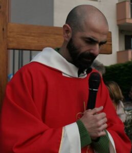 Vandali all’Aria Sana, distrutta la statua di Sant’Antonio del fuoco - Corriere Salentino