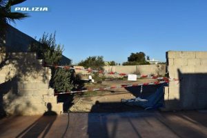 Bloccato a bordo di un'auto appena rubata: in casa un'officina abusiva e altri veicoli trafugati. Arrestato - Corriere Salentino