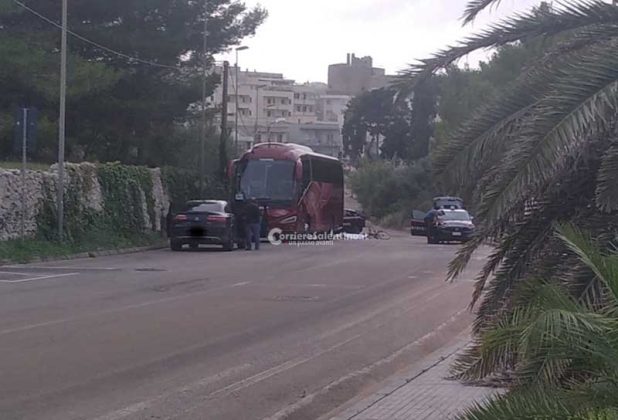 Travolta mentre era in bici: turista muore a Otranto - Corriere Salentino