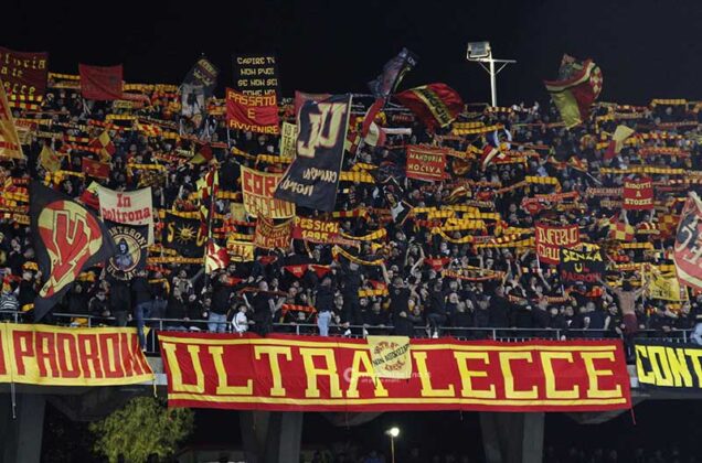 Un gol di Dorgu e si torna finalmente a sorridere: il Lecce batte il Verona e conquista 3 punti, ossigeno e fiducia - Corriere Salentino