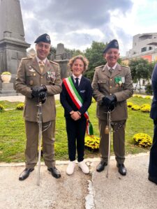 Celebrazioni del 4 Novembre, il discorso del sindaco dei ragazzi e delle ragazze di Lecce, Pierluigi Salomi: “Lavoriamo nel quotidiano per costruire rapporti di fratellanza e di pace” - Corriere Salentino