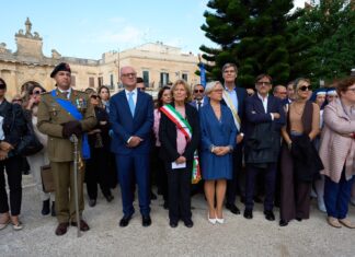 Giorno dell’Unità Nazionale e delle Forze Armate. Celebrazioni a Lecce presso il Sacrario dei caduti e Piazza Italia