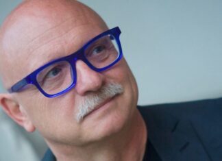 Gallipoli in Poesia, domani al via la settima edizione ad aprire il Festival il Premio Strega 2009 Tiziano Scarpa con “Profittevoli esempi di vizio e di virtù”