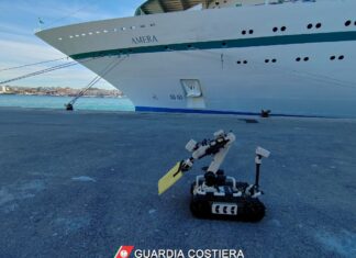 Allarme bomba su nave da crociera, intervengono gli artificieri: ma è un’esercitazione