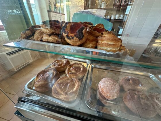 Scopri un luogo segreto a Lecce: La Caffetteria OgniBene, dove relax, cultura e sapori si incontrano - Corriere Salentino