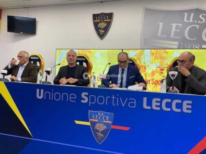 Sticchi Damiani: "Ecco perché abbiamo scelto di essere dalla parte dei ragazzi". Un premio per le scuole. Coinvolto simbolicamente tutto il Salento nel progetto dell'Ordine degli avvocati - Corriere Salentino