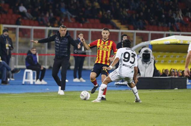 Senza idee né sangue per un tempo, il Lecce riacciuffa l’Empoli nella ripresa. Due traverse nel finale negano la vittoria ai giallorossi - Corriere Salentino