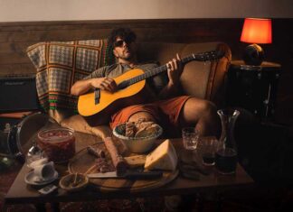 Giovedì 12 dicembre De.Stradis e Gaia Rollo aprono la rassegna SEI Young di Coolclub alle Officine Cantelmo