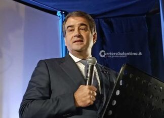 Fondi di coesione, M5S va all’attacco in Commissione europea per chiedere trasparenza. Dopo la rivolta dei sindaci e lo stop di Emiliano, ancora polemiche