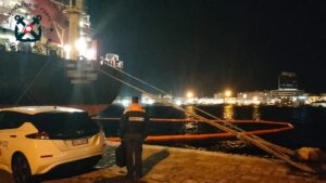 Perdita di carburante e irregolarità a bordo: nave fermata nel porto - Corriere Salentino