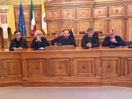 Strada statale 274 Gallipoli – Santa Maria di Leuca: oggi il tavolo tecnico con Provincia, Anas e Sindaci. Minerva: "Avviamo un percorso condiviso" - Corriere Salentino