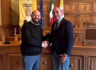 Una rotatoria sulla provinciale 362: a pieno regime i lavori sulla Lecce – San Cesario per una percorrenza più scorrevole e sicura. La soddisfazione del Presidente Minerva e del Sindaco Distante