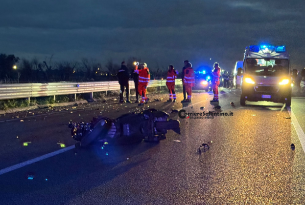 Ancora sangue sulle strade: scontro tra furgone e scooter. Un morto - Corriere Salentino