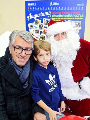 Scambio di auguri con il Natale ecologico per i bambini dei 22 comuni di ARO7/LE - Corriere Salentino