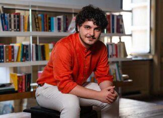 Paroleluoghi, a Guagnano il finalista del Premio Calvino Antonio Galetta