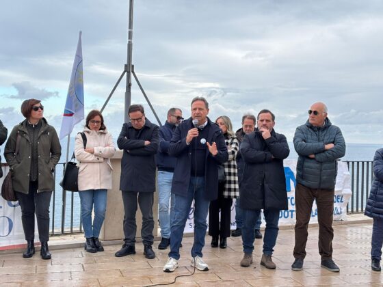 No al parco eolico offshore Otranto-Leuca. Pagliaro: "A Castro il grido del Salento, per difendere bellezza e identità" - Corriere Salentino