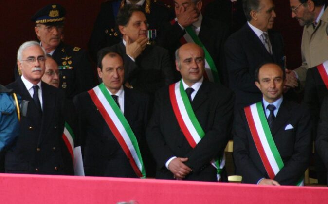 Venti anni fa il conferimento alla città di Nardò della Medaglia d’oro al Merito Civile - Corriere Salentino