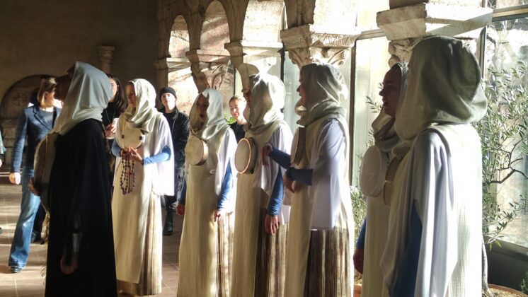 Il musicista leccese Luca Tarantino nel cast dell’opera “Primero Sueño” presentata in questi giorni al Cloisters di New York - Corriere Salentino