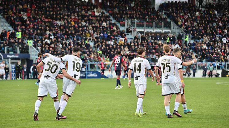 Pierotti illude il Lecce, poi il Cagliari cala il poker e fa suo lo scontro salvezza - Corriere Salentino