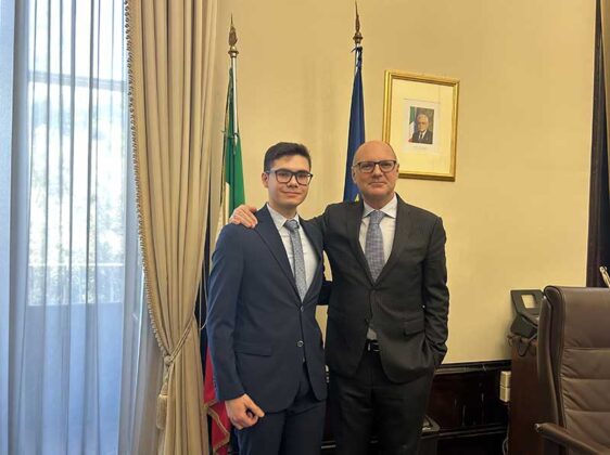 Ricevuto dal Prefetto il neo Alfiere del Lavoro Luca De Masi - Corriere Salentino