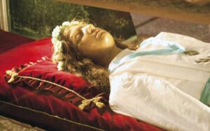 In arrivo a Tuglie l'urna contenente il corpo di Santa Maria Goretti - Corriere Salentino