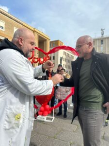 Lecce festeggia San Valentino con un piccolo photo booth a cielo aperto - Corriere Salentino