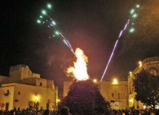 Il 17 febbraio a Cutrofiano “Sant’Antoni te le Focare”