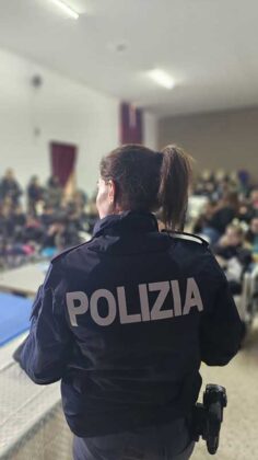 Giornata nazionale contro il bullismo e il cyberbullismo: la Polizia di Stato incontra 500 ragazzi - Corriere Salentino