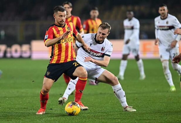 Le pagelle dei giallorossi in Lecce-Bologna: bene la difesa - Corriere Salentino