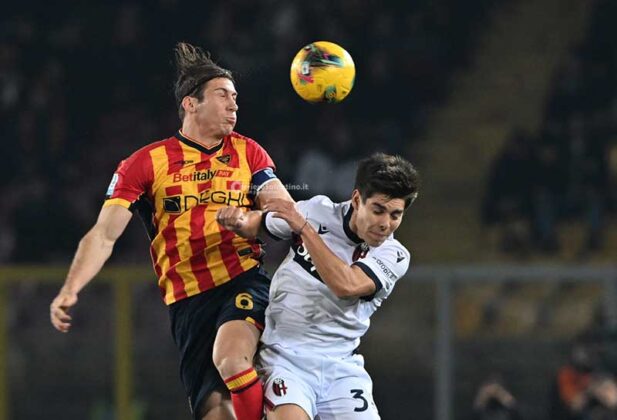 Le pagelle dei giallorossi in Lecce-Bologna: bene la difesa - Corriere Salentino