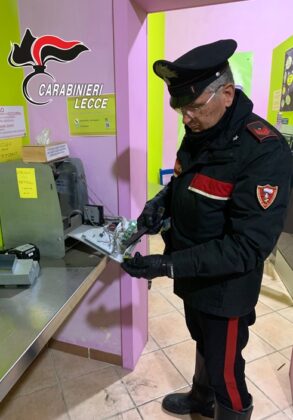 Ruba in una lavanderia, i cittadini allertano il 112 e finisce in manette: arrestato e scarcerato un 46enne - Corriere Salentino