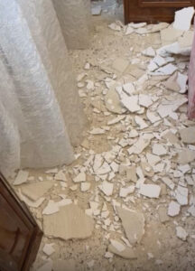 Crollo di un solaio in un alloggio popolare in zona 167, “Chiediamo alla Regione più attenzione” - Corriere Salentino