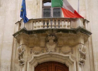 Nuova delibera per le assunzioni con mobilità, Salvemini: “Nessun passo indietro dall’amministrazione, chi ha interesse faccia ricorso”