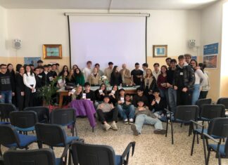Giornata Mondiale del Rene, l’incontro degli studenti con il dottor D’Amelio, direttore del reparto di Nefrologia a Gallipoli