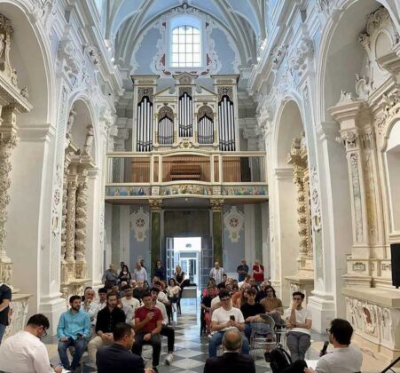 Nella ‘Giornata Mondiale della Poesia’, il Premio Strega Mario Desiati presenta questa sera a Copertino nell’ex Convento delle Clarisse il suo ultimo libro: Malbianco - Corriere Salentino