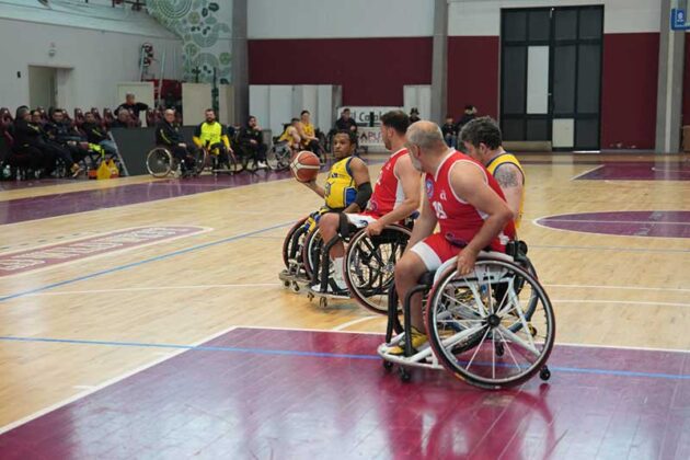 Buona la prima al Pala San Giuseppe da Copertino. Lupiae Team Salento - Cus Catania 65-38 - Corriere Salentino