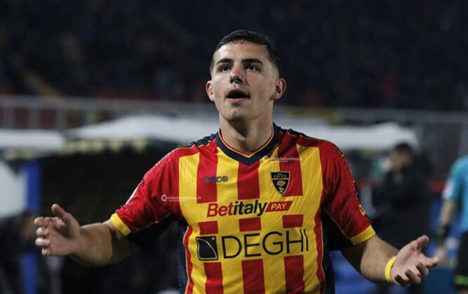 Una doppietta di Krstovic non basta. Il Lecce resuscita anche il Milan, che ne fa 3 e ribalta il match - Corriere Salentino